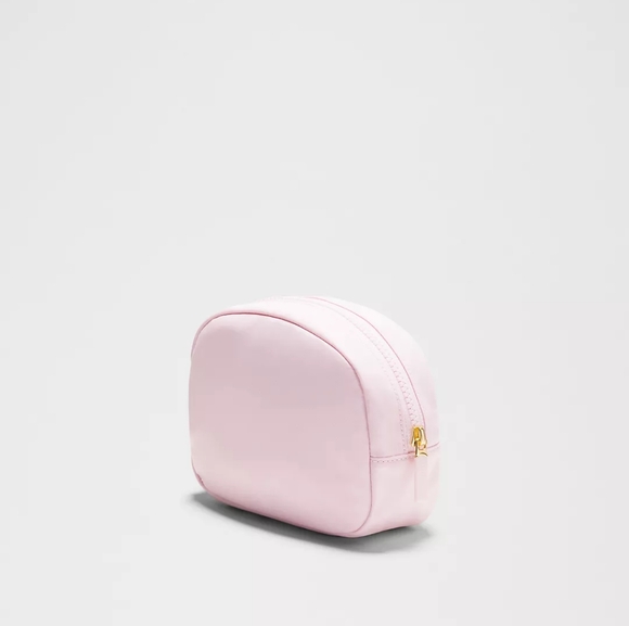 Lululemon City Essentials Pouch Mini 2L (Blissful Pink) - Picture 5 of 6